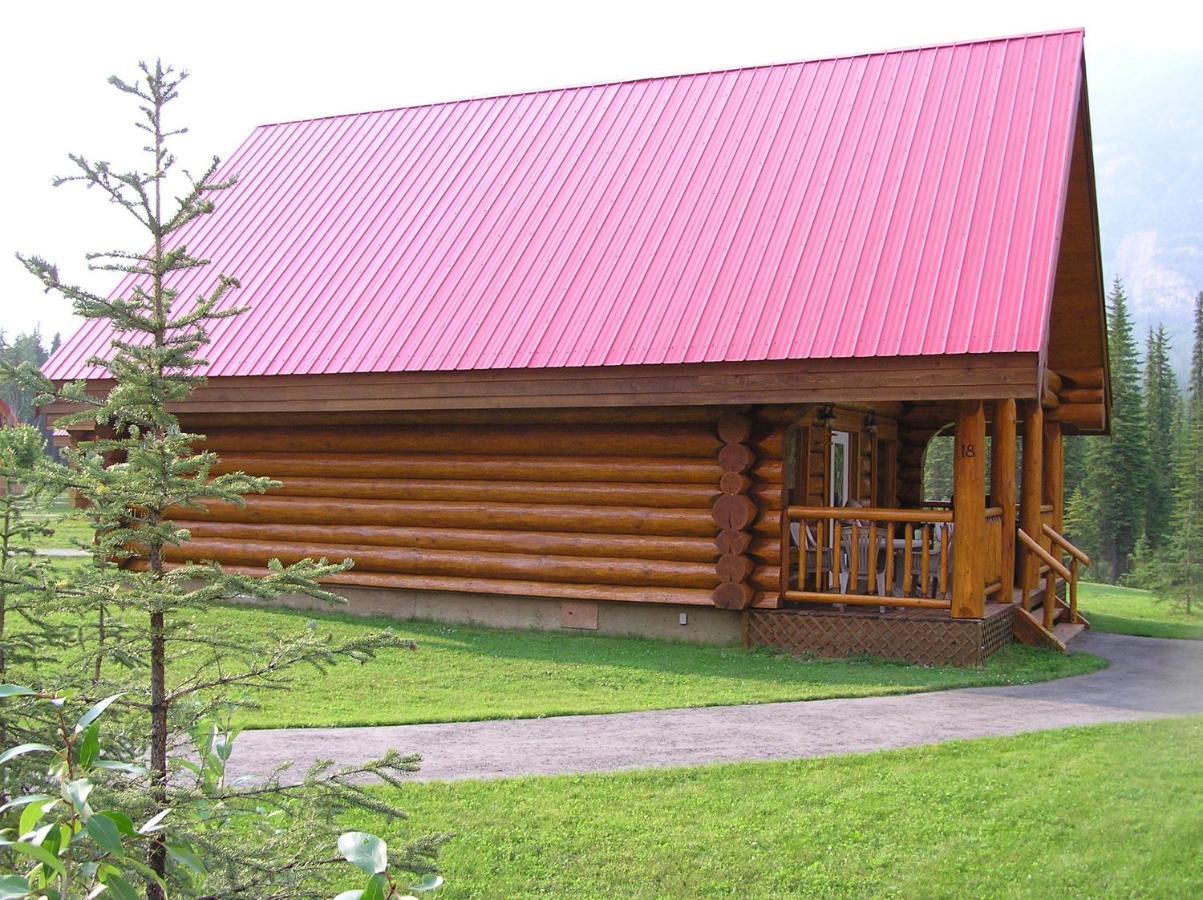 הוילה גולדן Yoho Chalets מראה חיצוני תמונה